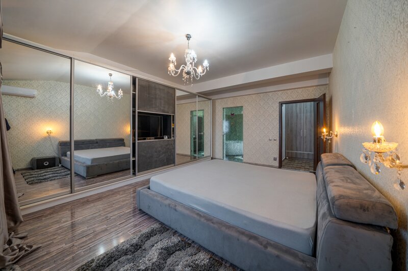 Prelungirea Ghencea, Cartierul Latin, 0% comision, 86 mp, decomandat, 2 bai, mobilat, utilat modern